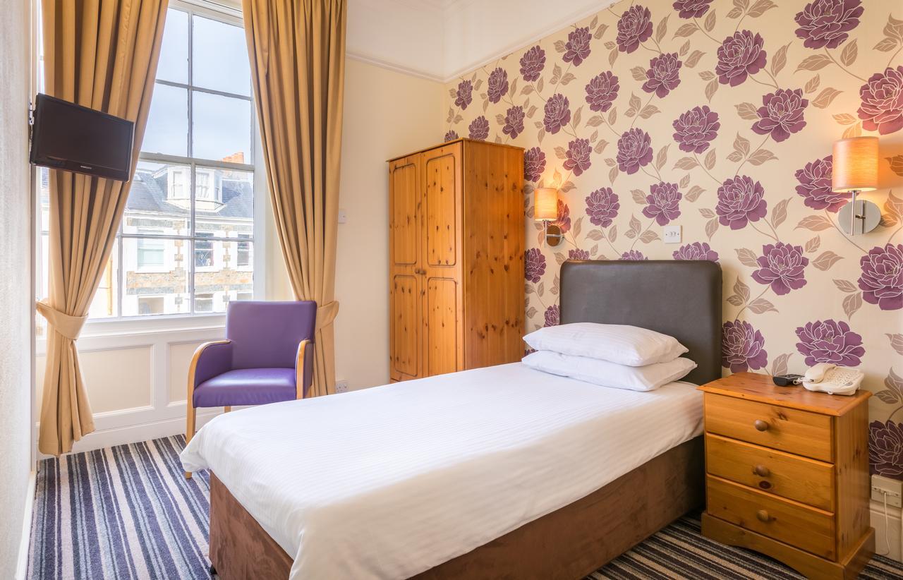 Pandora Hotel Saint Peter Port ภายนอก รูปภาพ